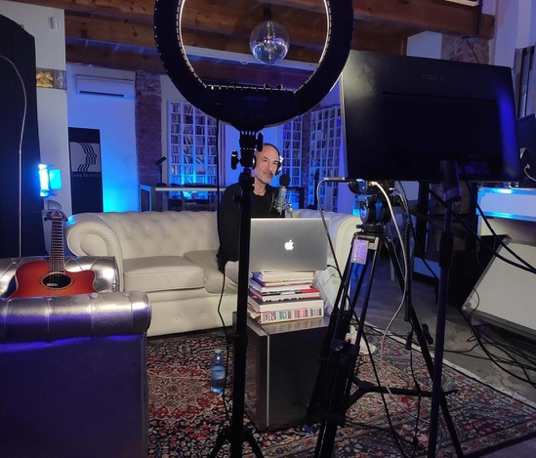 Vivid Case Study - Amazon Music Sessions on Twitch