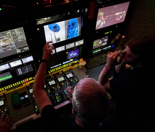 Vivid Case Study - Cinematic capture of Björk Cornucopia live from Lisbon