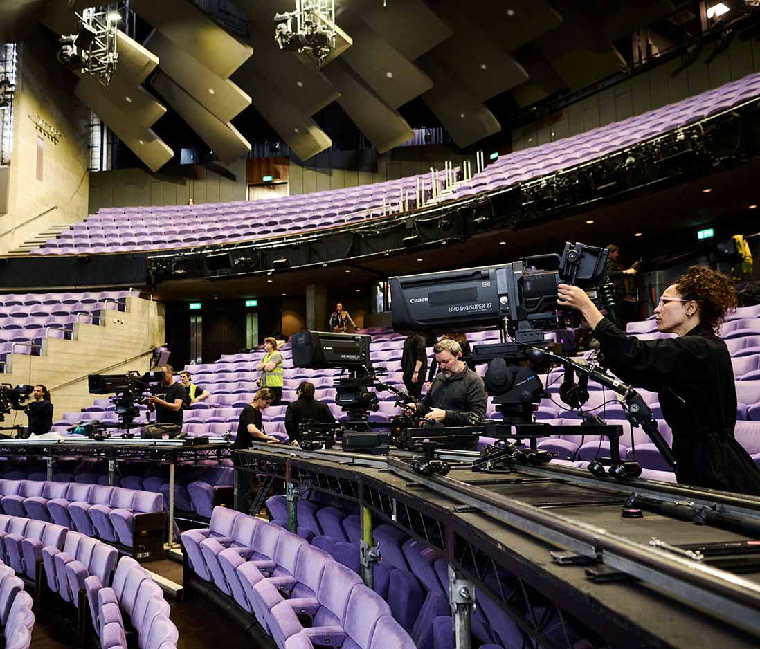 Vivid Case Study - Nye Bevan - the 100th NT Live to Cinema event at the National Theatre