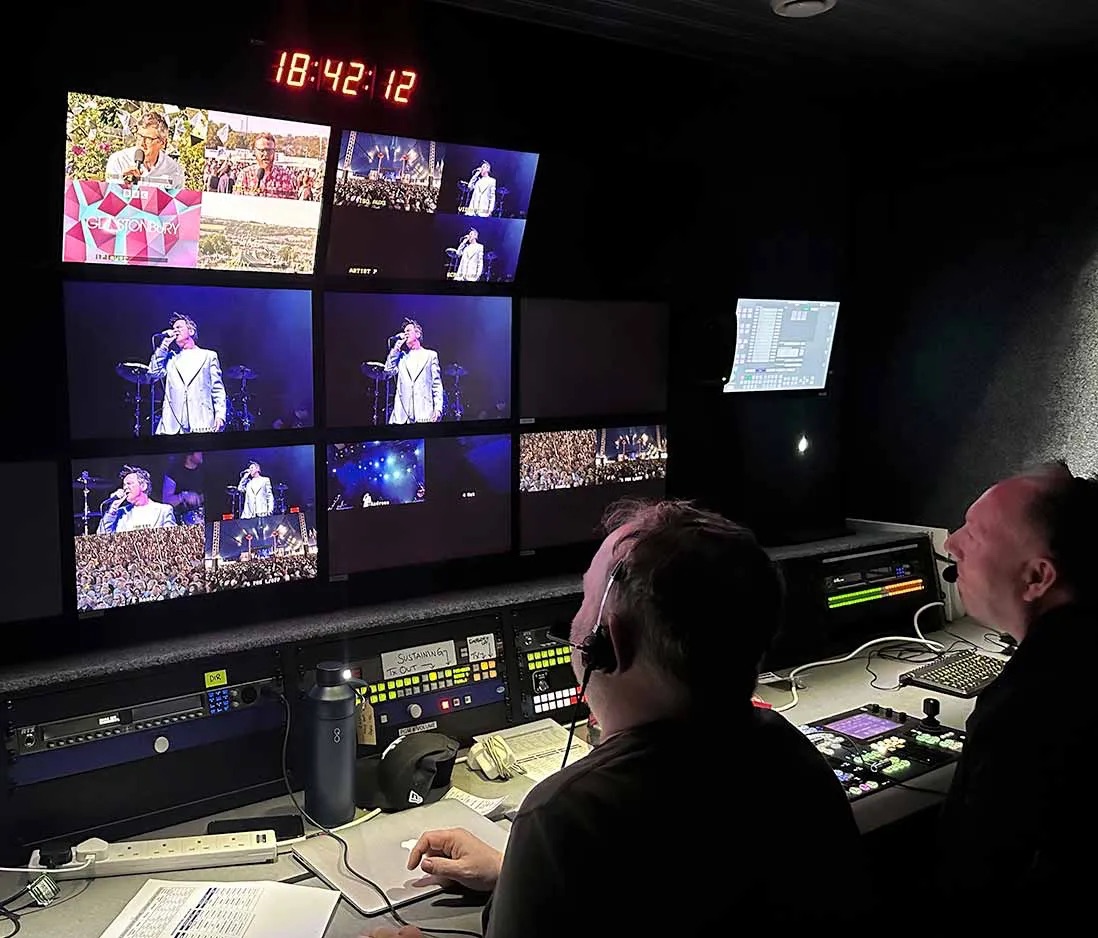 Vivid Music Broadcast in action