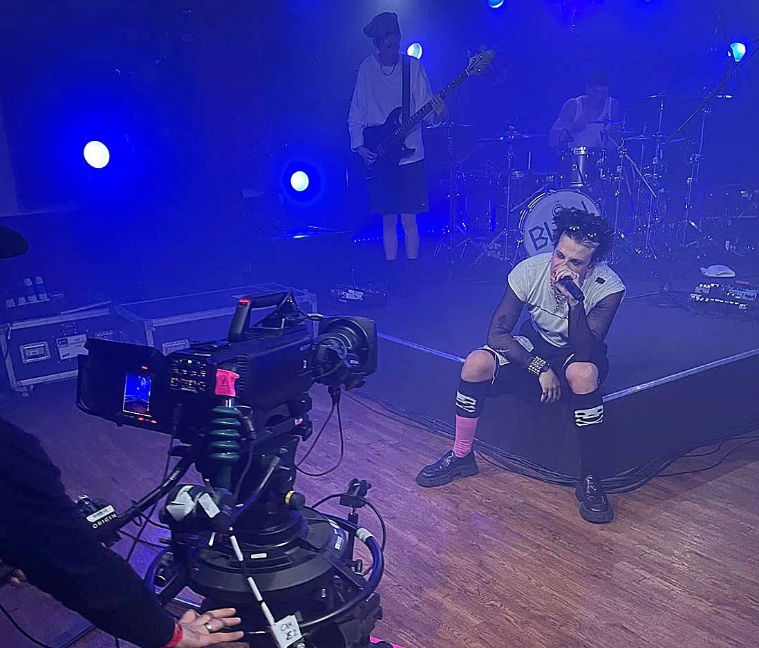 Vivid Music Broadcast in action