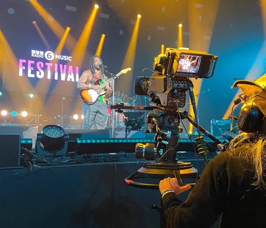 Vivid Music Broadcast in action