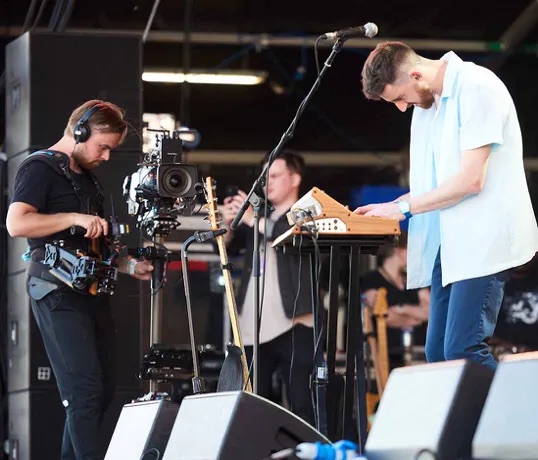 Vivid Music Broadcast in action