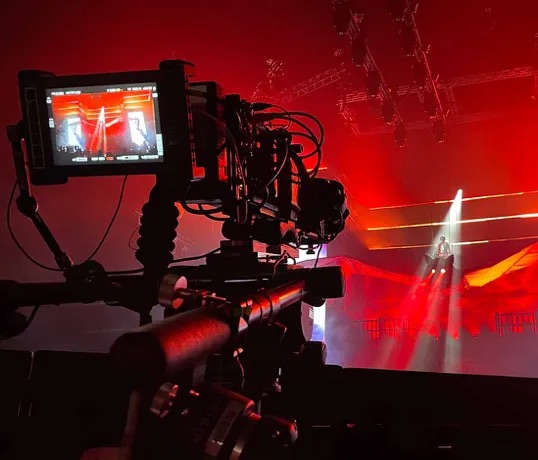 Vivid Music Broadcast in action