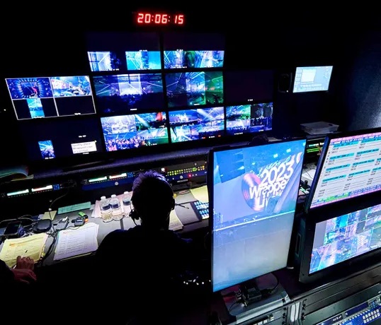 Vivid Music Broadcast in action