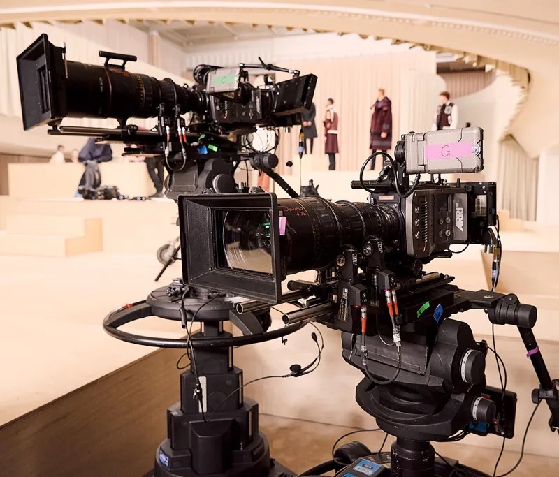 Vivid Broadcast Cinematic Multi-camera Quattro at Burberry 2021