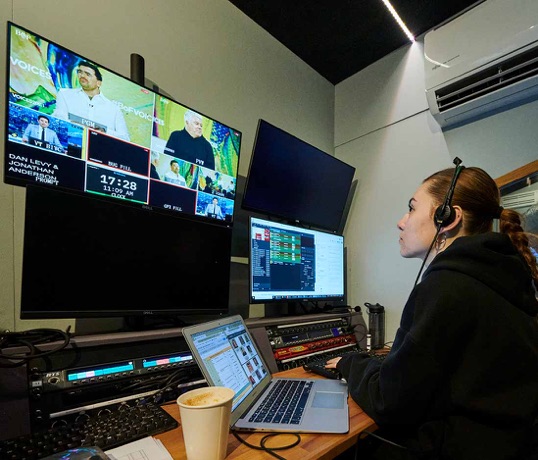 Vivid Broadcast - OB Trucks - 'RÙM' Broadcast Truck