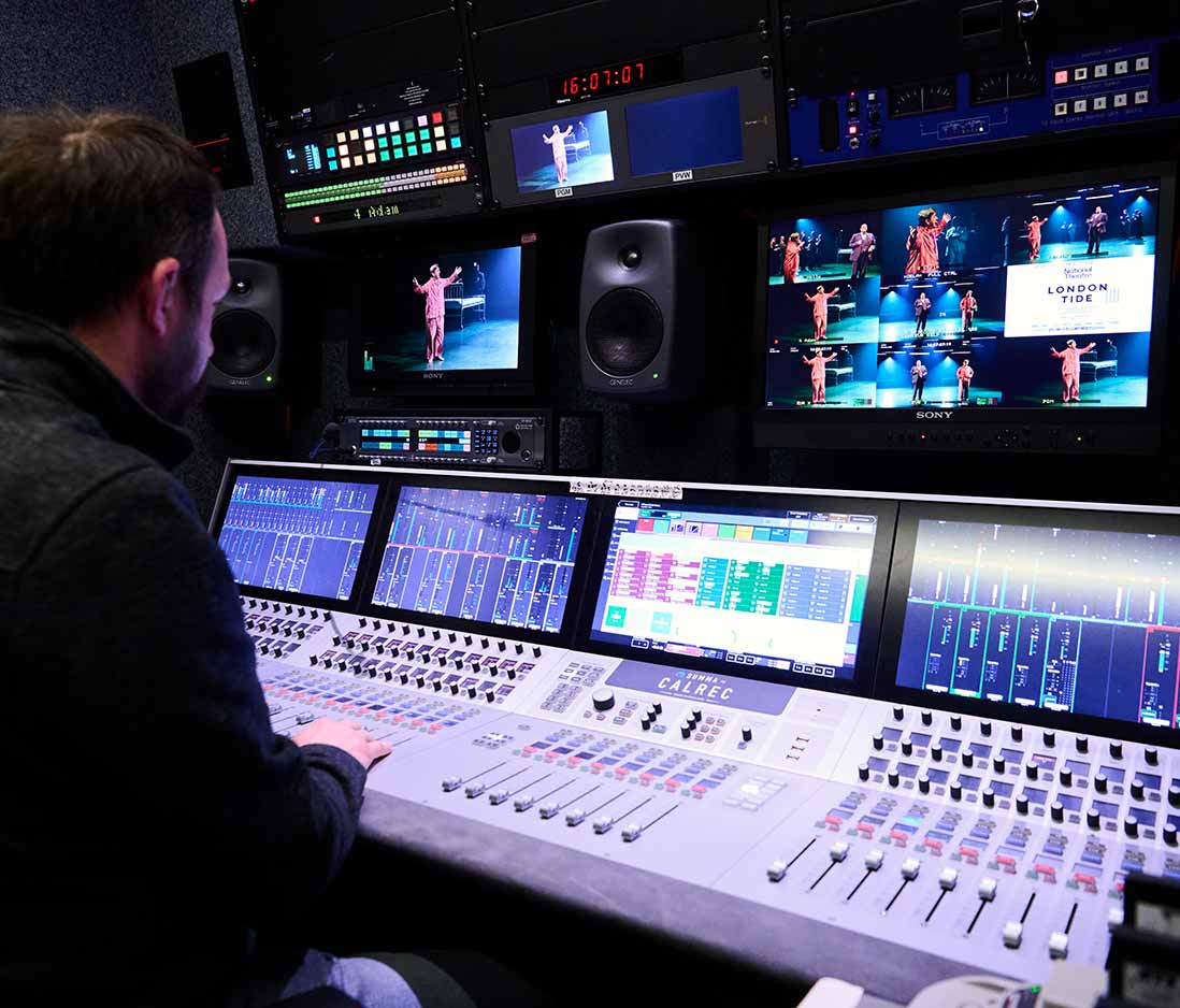 Vivid Broadcast - OB Trucks - 'SKYE' Broadcast Truck